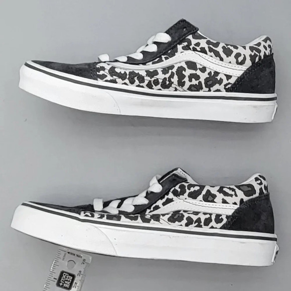 Vans Old Skool Leopard Black/Truewhite VN0A4U3B316 Kids Size 3.0 - Picture 5 of 9